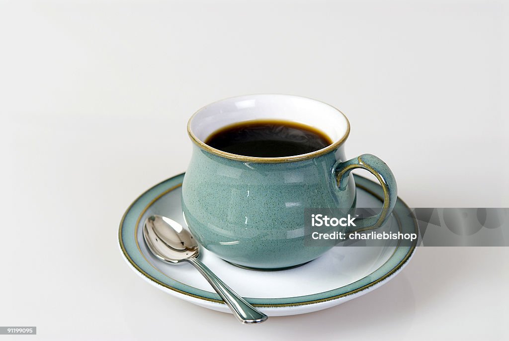 Kubek czarnej kawy z Srebrna Łyżeczka - Zbiór zdjęć royalty-free (Bez ludzi)