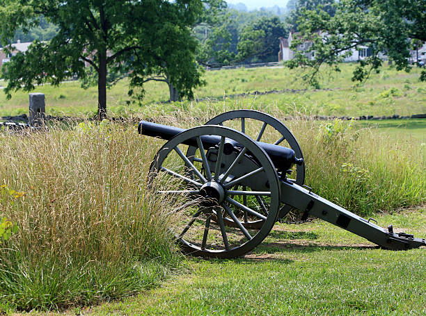 istock Canon on Battlefield Gettysburg, Pennsylvania, 91199349