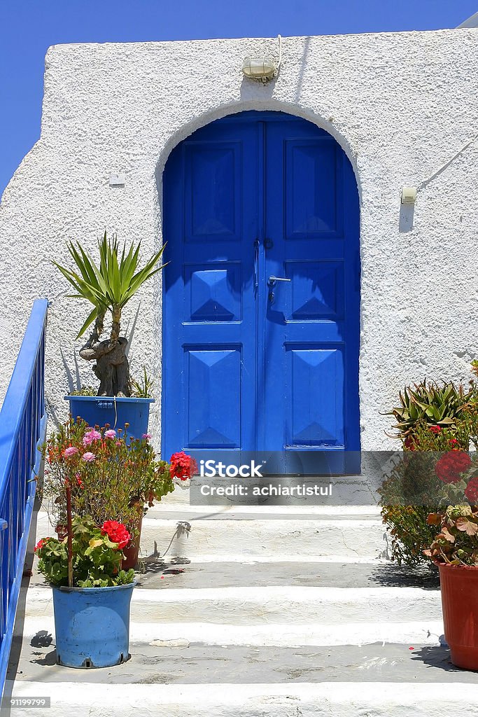 Maison bleue porte - Photo de Architecture libre de droits
