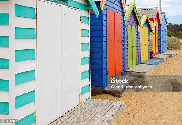 Foto de Caixas Em Brighton Beach e mais fotos de stock de Areia - Areia, Austrália, Brighton - Melbourne