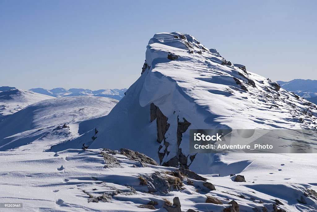 Pico de montanha fosco Cimeira - Foto de stock de Aventura royalty-free