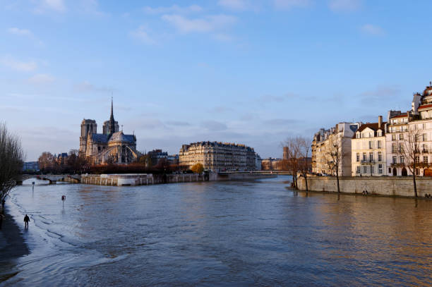 istock Seine river flood in Paris 912054186