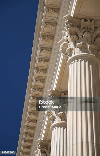 Colonne - Fotografie stock e altre immagini di Architettura - Architettura, Colonna architettonica, Composizione verticale