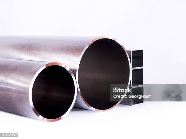 Tubos De Prata - Fotografias de stock e mais imagens de Amarrado - Amarrado, Aço, Aço Inoxidável