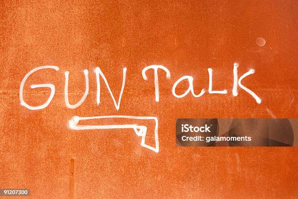 Gun Talk - zdjęcia stockowe i więcej obrazów Agresja - Agresja, Bez ludzi, Broń