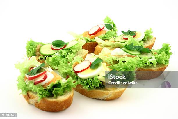 Juego De Sándwiches Foto de stock y más banco de imágenes de Albahaca - Albahaca, Alimento, Blanco - Color