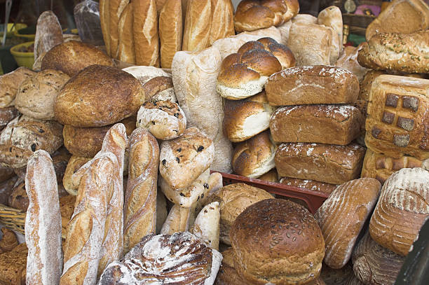 istock Fresh bread on the market 91208412