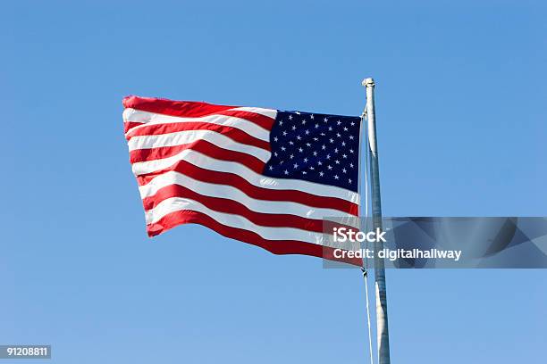 Foto de Bandeira Norteamericana e mais fotos de stock de 4 de Julho - 4 de Julho, Azul, Bandeira