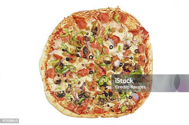 Photo libre de droit de Pizza banque d'images et plus d'images libres de droit de Aliment - Aliment, Aliment en portion, Alimentation lourde