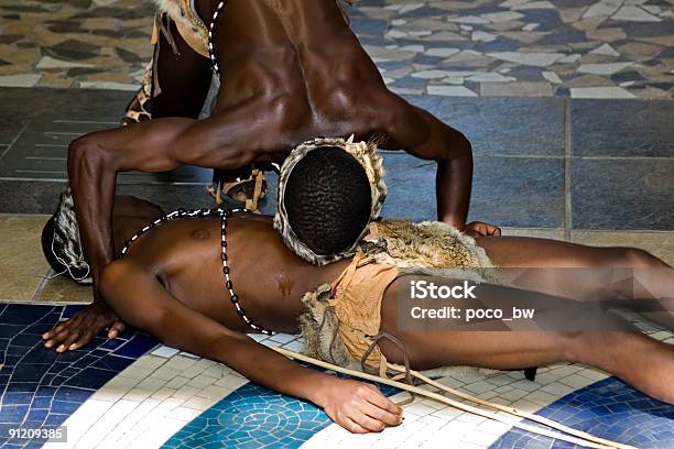 Photo libre de droit de Danseurs Traditionnels Africains banque d'images et plus d'images libres de droit de Afrique - Afrique, Culture africaine, Vaudou