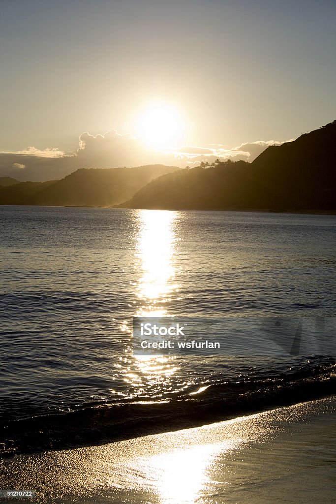 Sonnenuntergang am tropischen Strand. - Lizenzfrei Atlantik Stock-Foto