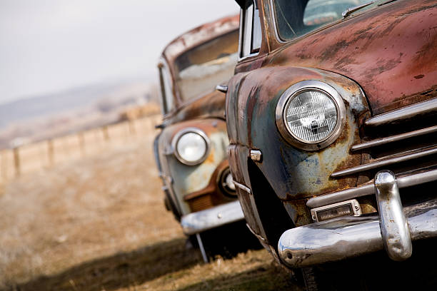 istock abandoned cars 91212278