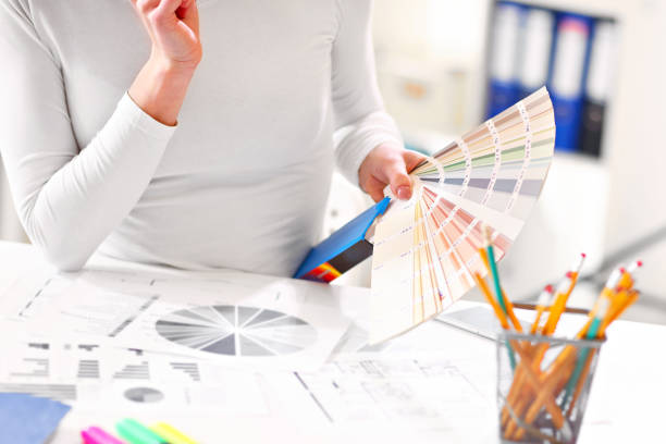istock Woman working in her home office 912134110