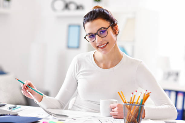 istock Woman working in her home office 912134744