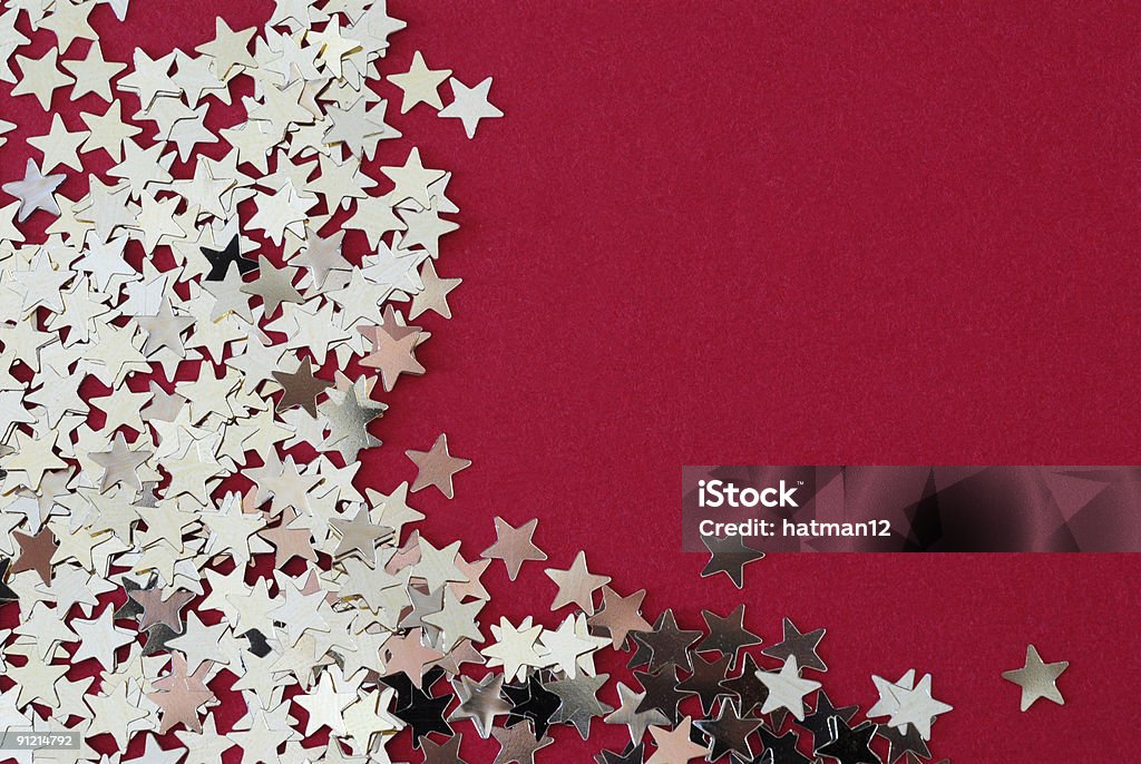 Estrelas em pano vermelho de - Foto de stock de Confete royalty-free