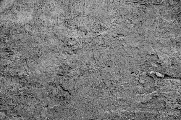 istock Wall fragment with scratches and cracks 912151398