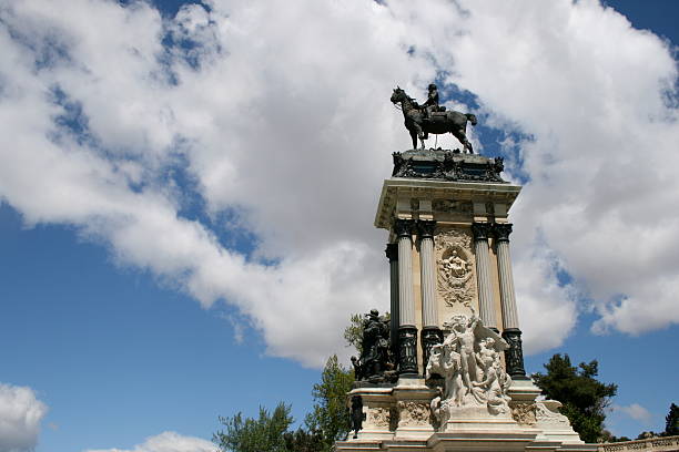 istock king in the retiro park, madrid 91215764