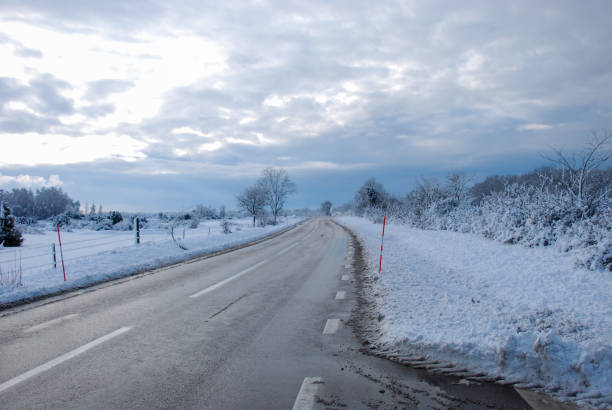 istock Country road in a winter land 912167144