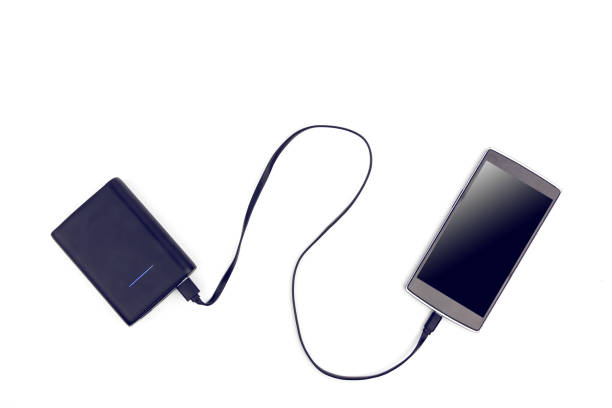 istock Chargering Smart Phone To Portable Battery 912183538