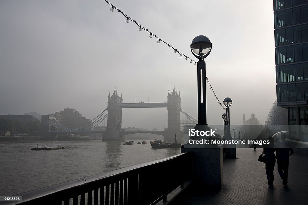 Tower Bridge w Londynie, w Anglii - Zbiór zdjęć royalty-free (Londyn - Anglia)