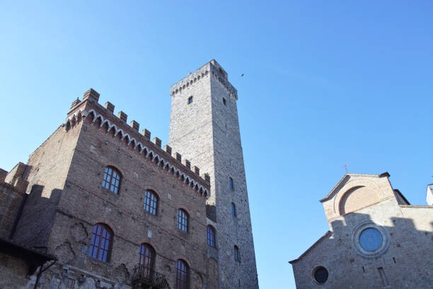 istock very nice villagge named san gimignano 912226970