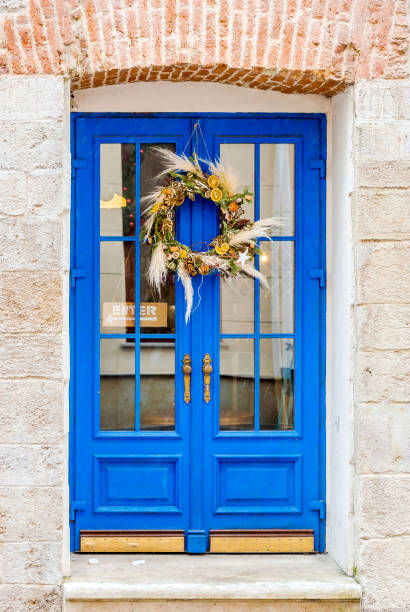 istock Ancient door in an old house. Blue color 912243460