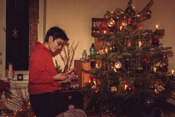 istock Real Christmas eve moment 912243498