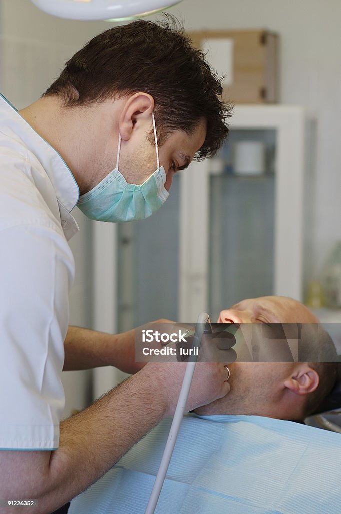 Dentista e paciente - Foto de stock de Adulto royalty-free