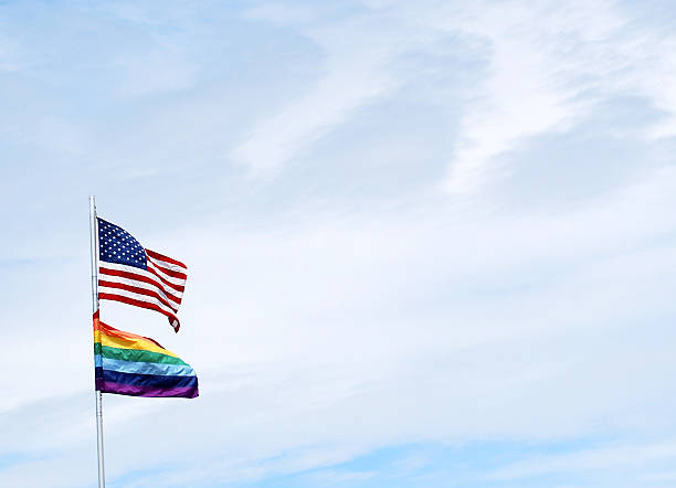 Arcoíris de Orgullo gay y American flags - foto de stock