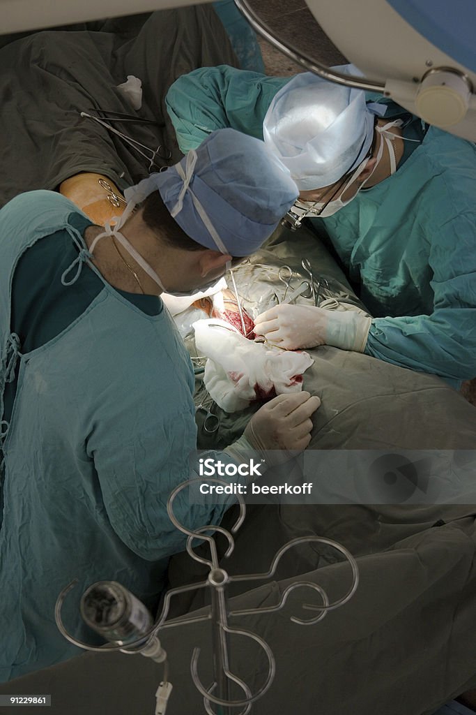 surgeons. Vista da sopra - Foto stock royalty-free di Attrezzatura