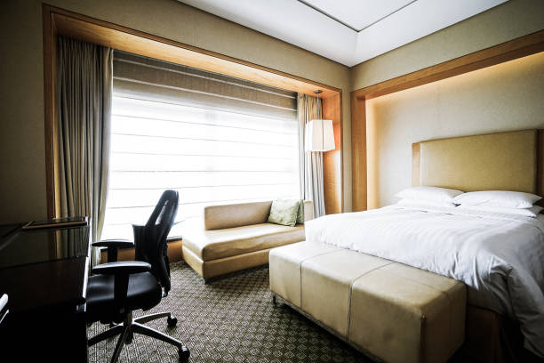 istock Elegant and comfortable bedroom interior 912352594