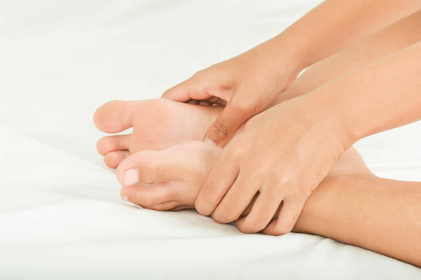 istock foot massage   in women 912368234
