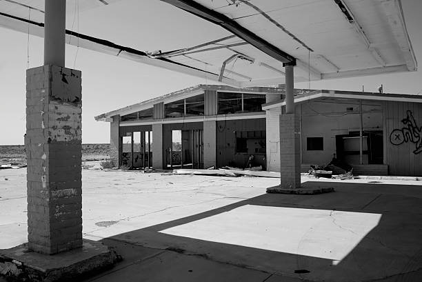 istock abandoned gas station convenience store 91237655