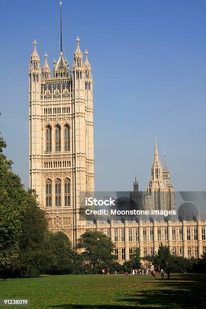 Torre De Victoria - Fotografias de stock e mais imagens de Ao Ar Livre - Ao Ar Livre, Arquitetura, Azul