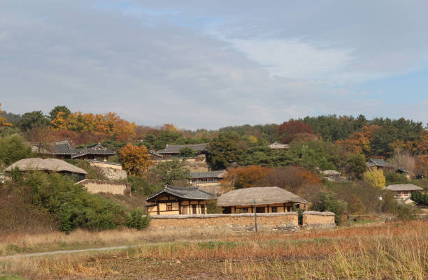 istock Gyeongju Yangdong Folk Village 912401940