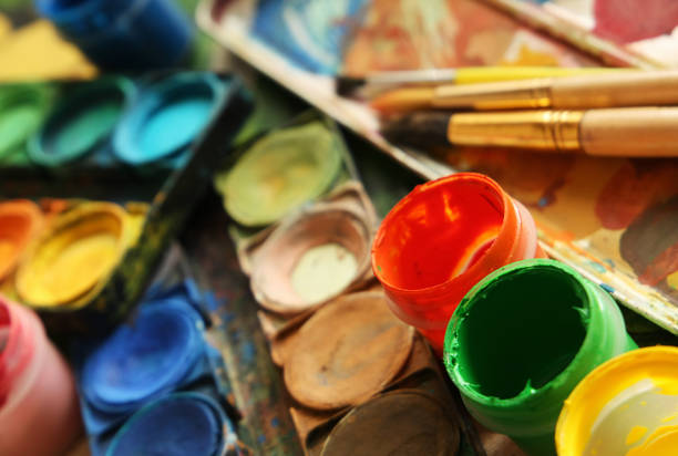 istock Set of color paints 912426296