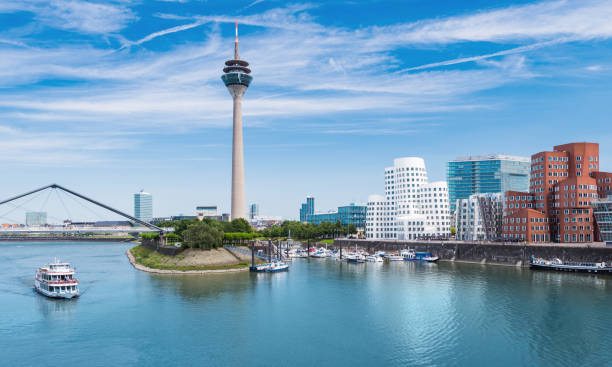 Dusseldorf, Germany The media harbour in Düsseldorf, Germany düsseldorf stock pictures, royalty-free photos & images
