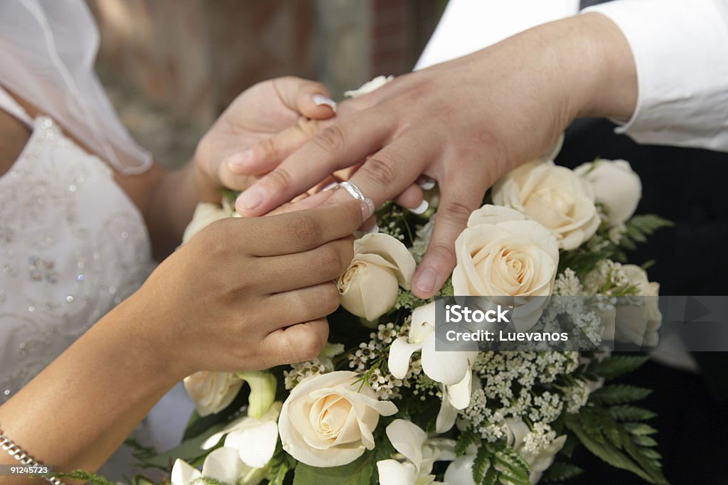 신랑 왜고너의 결혼 반지 - 로열티 프리 0명 스톡 사진