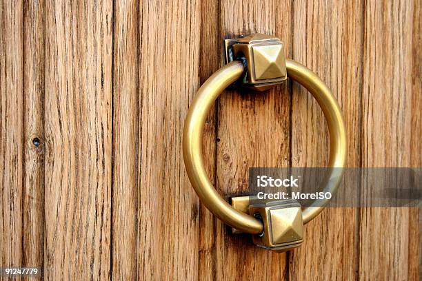 Golden Door Handle Stockfoto und mehr Bilder von Alt - Alt, Altertümlich, Antiquität