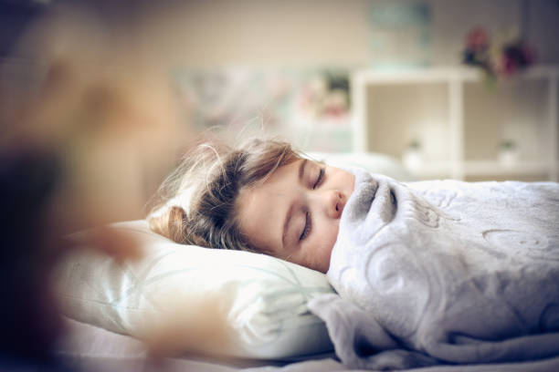 istock Sleepy little girl. 912489332