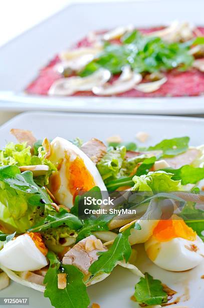 Salada De Ovo - Fotografias de stock e mais imagens de Alimentação Saudável - Alimentação Saudável, Almoço, Carne