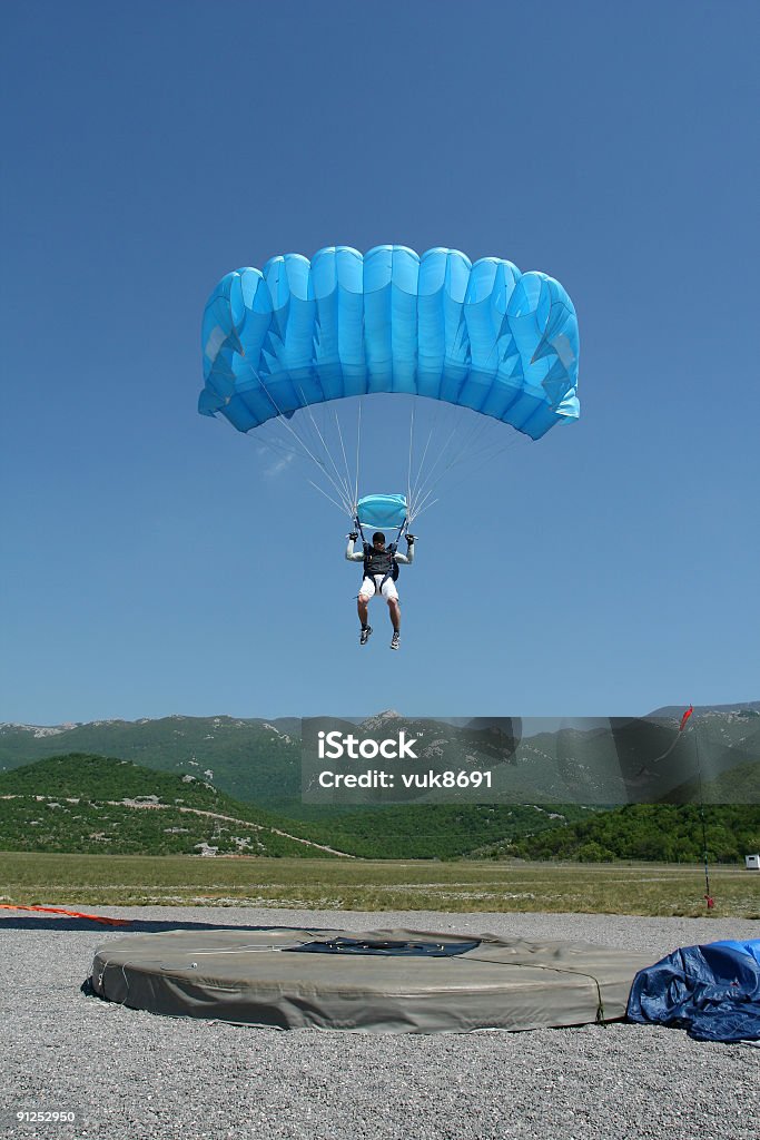 Parachutist 공기 - 로열티 프리 낙하산-항공 비행체 스톡 사진