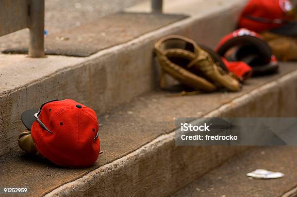 Foto de De Beisebol e mais fotos de stock de Abstrato - Abstrato, Atividade Recreativa, Banco de jogadores