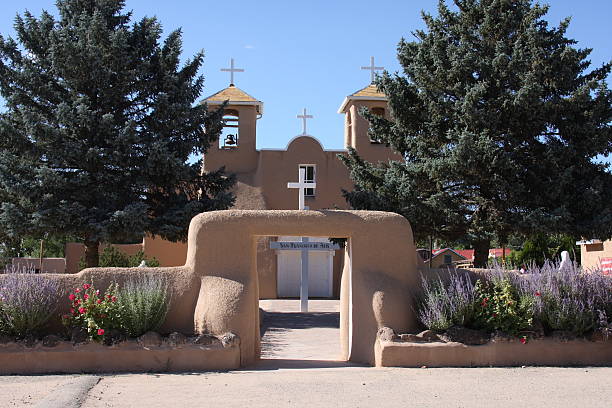 istock San Francisco De Asis Church, Taos, New Mexico 91254889