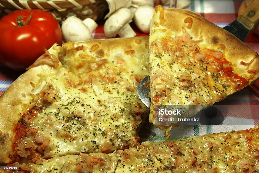 pizza - Foto stock royalty-free di Aglio - Alliacee