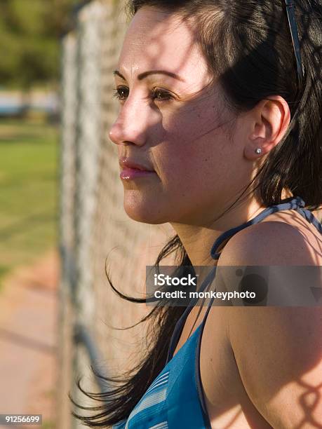 Día En El Parque Foto de stock y más banco de imágenes de Adulto - Adulto, Adulto joven, Aire libre