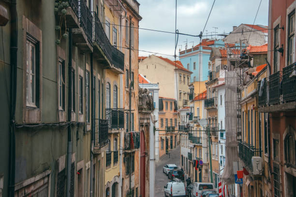 istock Street in Lisbon 912625780