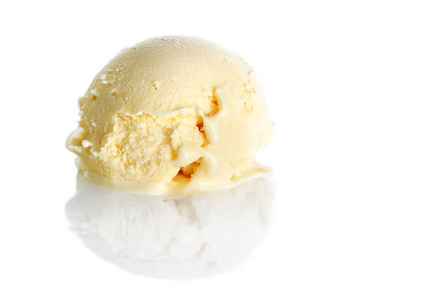 istock Single scoop of vanilla ice cream reflected on white surface 91262815