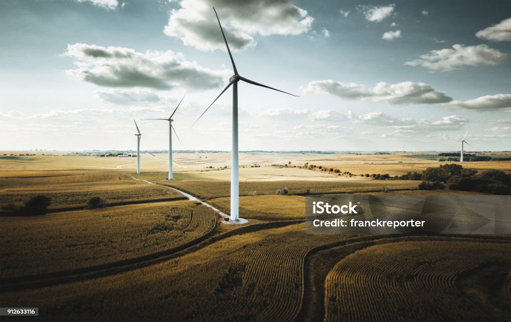wind turbine in nebraska Wind turbine  in Nebraska Wind Turbine Stock Photo