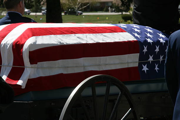 wojskowy pogrzebowe - marines funeral veteran us memorial day zdjęcia i obrazy z banku zdjęć
